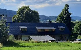 Steinhaus / Kamenny Dum
